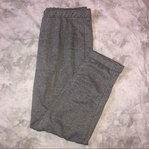 Como Black Houndstooth Cropped Pants